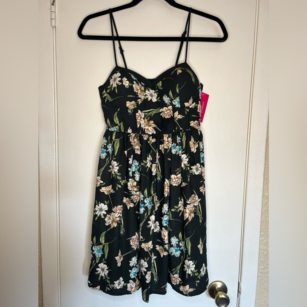 NWT Xhilaration Floral Dress size S